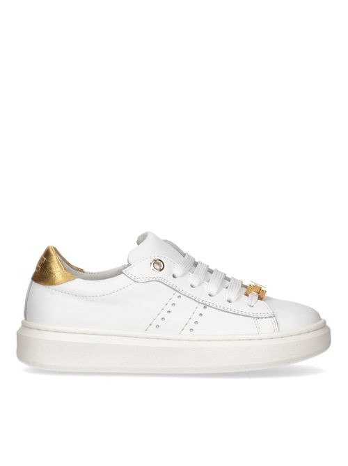 Sneakers bianca e placca oro ELISABETTA FRANCHI | E0034BIANCO ORO